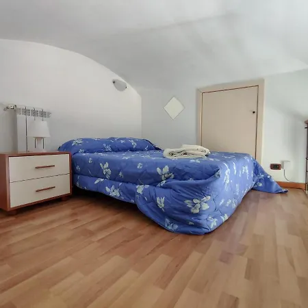 Sunny House